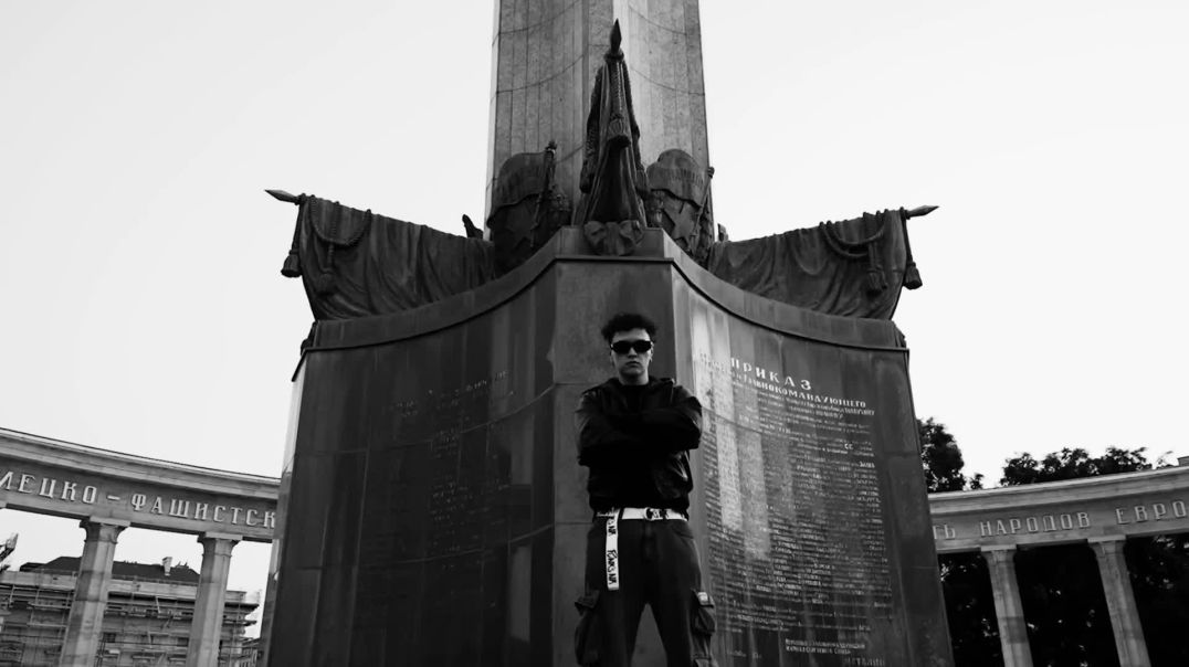 AKI THE FOXY X LAMINOR - FOXY SIGN MV - AKI THE FOXY